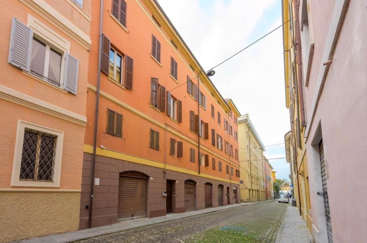 La Sosta 2-Casa Accanto Alla Stazione Dei Treni Modena Exterior foto
